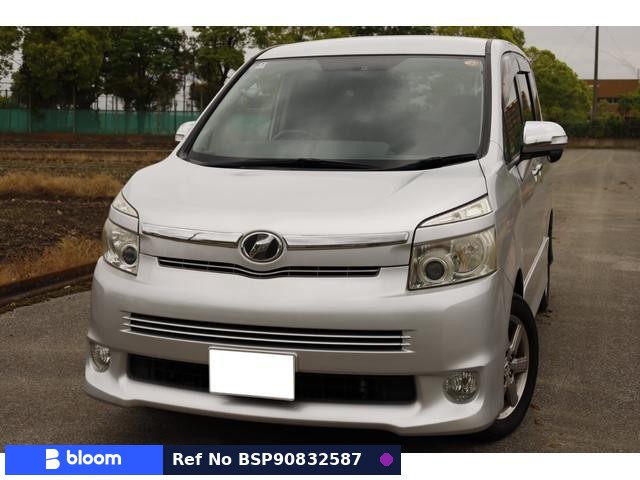 2008 Toyota Voxy