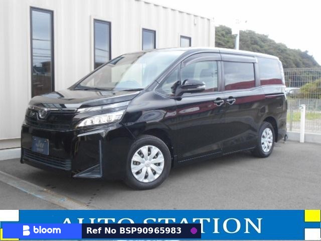 2018 Toyota Voxy