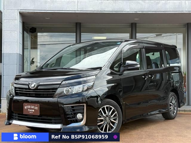 2017 Toyota Voxy