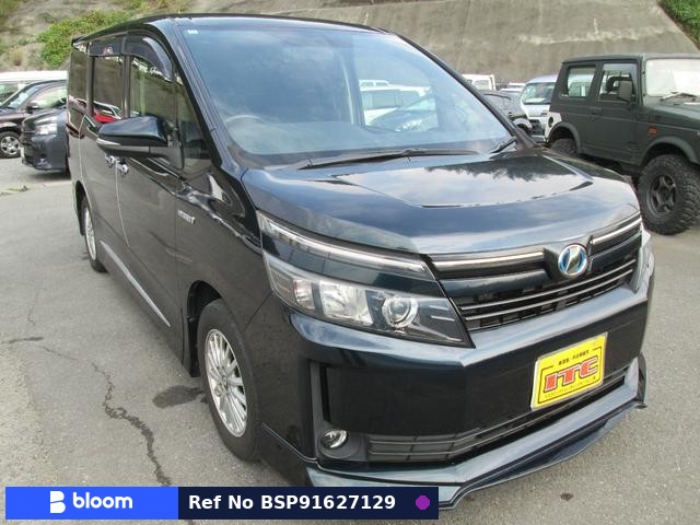 2014 Toyota Voxy