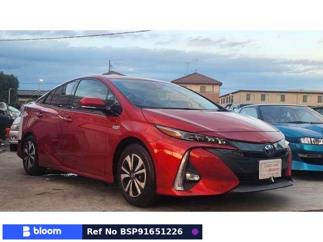 2018 Toyota Prius PHV