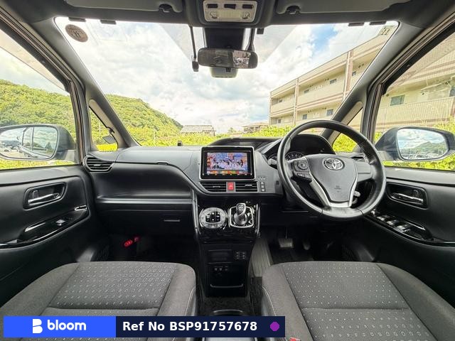 2019 Toyota Noah