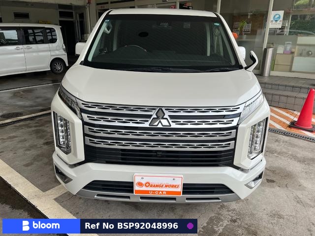2020 Mitsubishi Delica D5