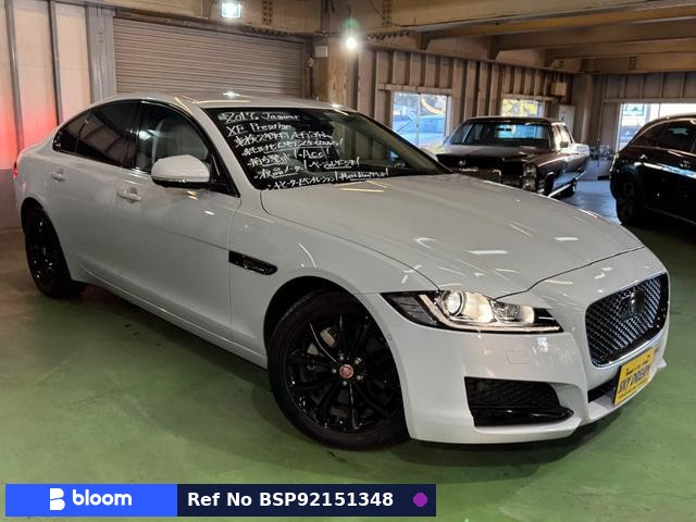 2017 Jaguar XF
