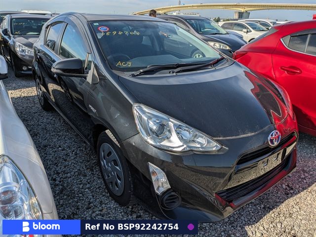 2017 Toyota Aqua