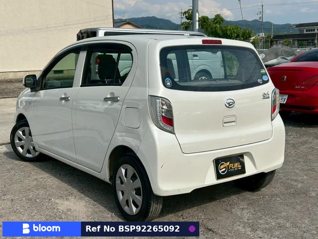 2016 Daihatsu Mira ES