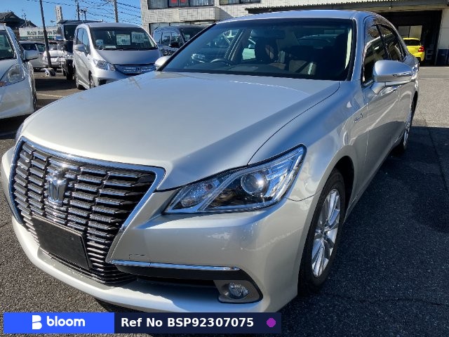2013 Toyota Crown