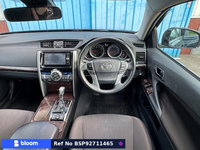 2017 Toyota Mark X