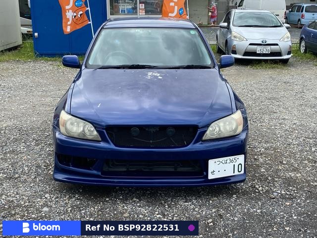 2000 Toyota Altezza