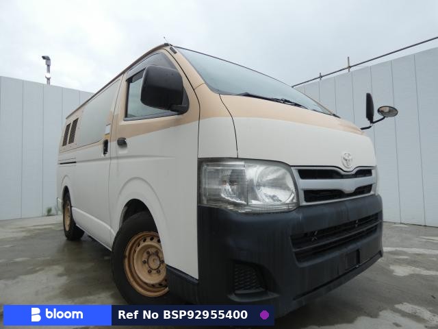 2013 Toyota Hiace VAN