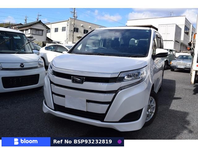 2017 Toyota Noah