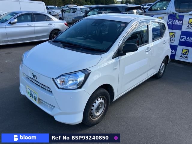 2020 Daihatsu Mira ES