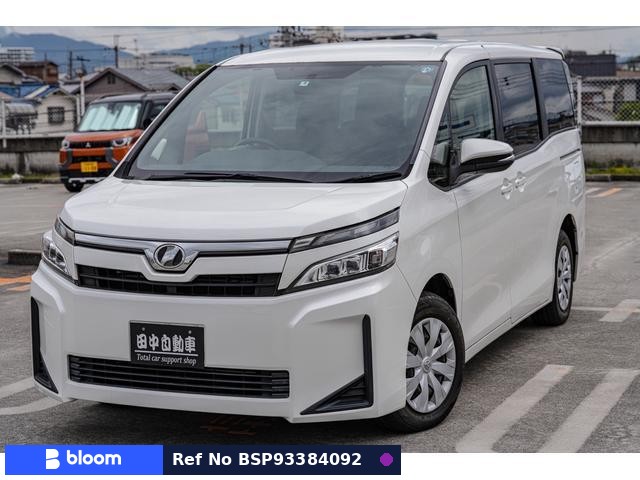 2017 Toyota Voxy