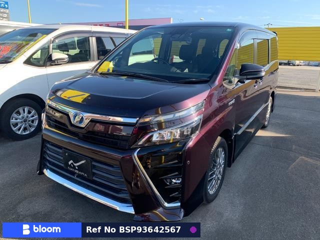 2017 Toyota Voxy