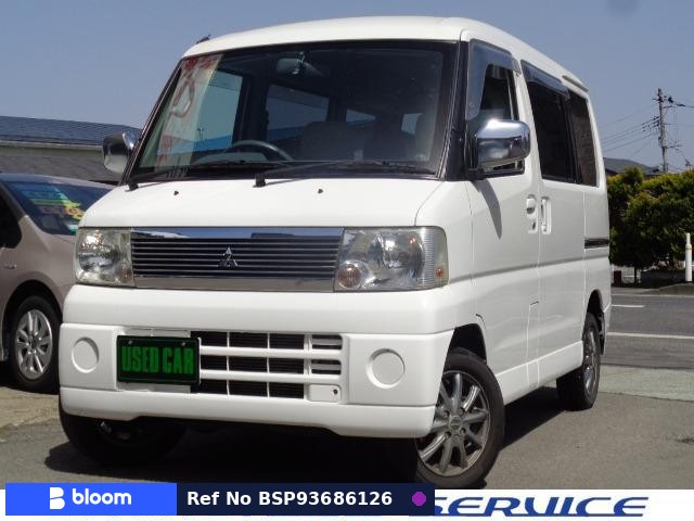 2004 Mitsubishi Townbox