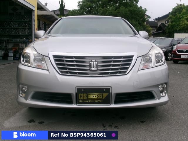 2011 Toyota Crown
