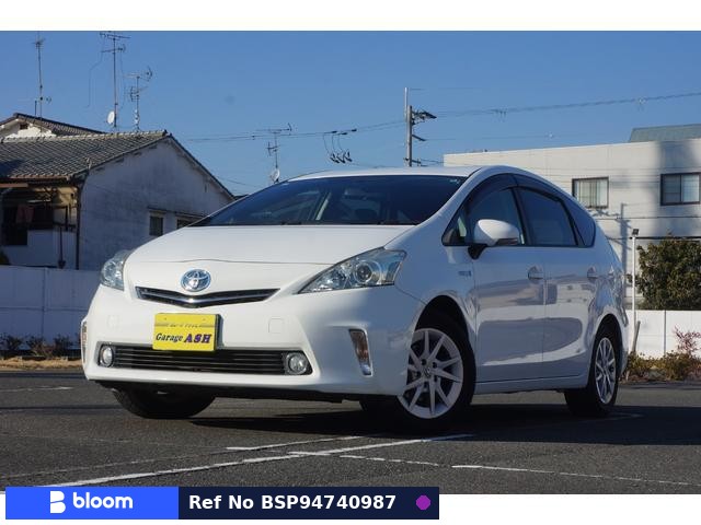 2015 Toyota Prius Alpha