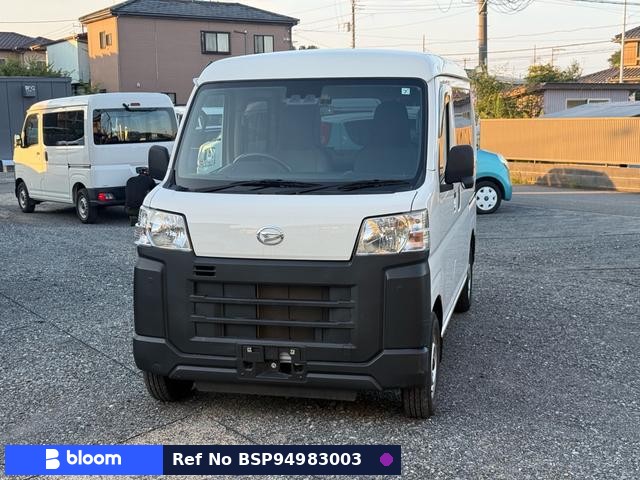 2022 Daihatsu Hijet Cargo