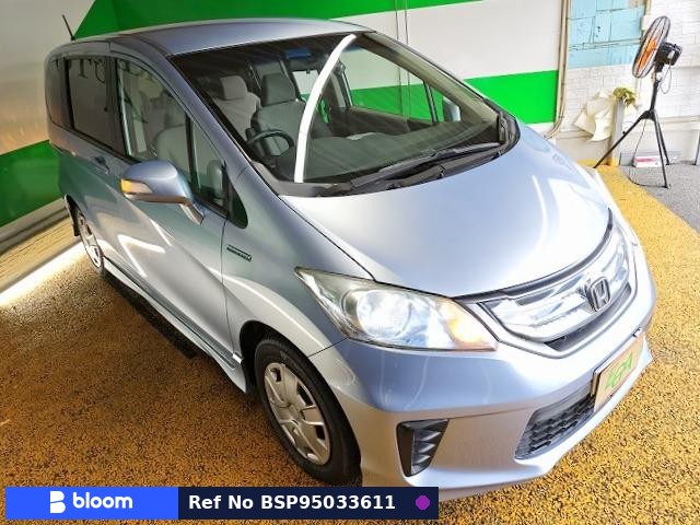 2013 Honda Freed Hybrid