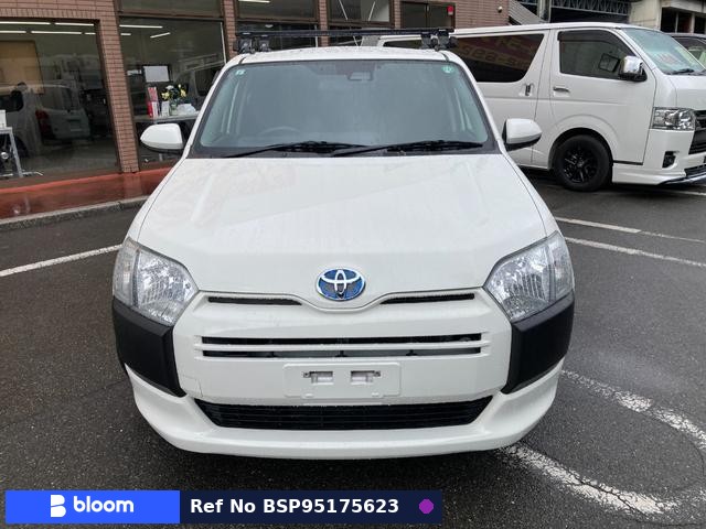 2022 Toyota Probox VAN