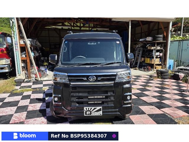 2022 Daihatsu Atrai
