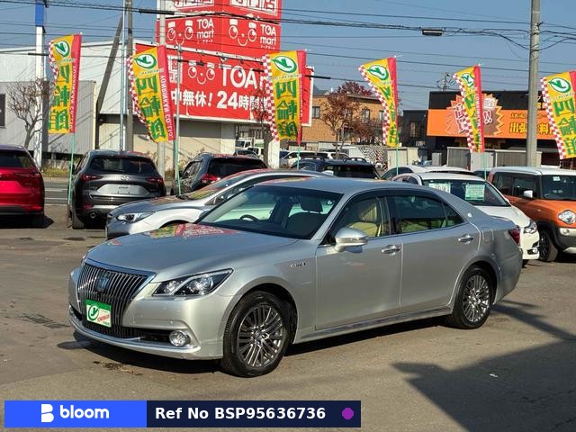 2014 Toyota Crown Majesta