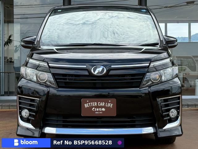 2017 Toyota Voxy