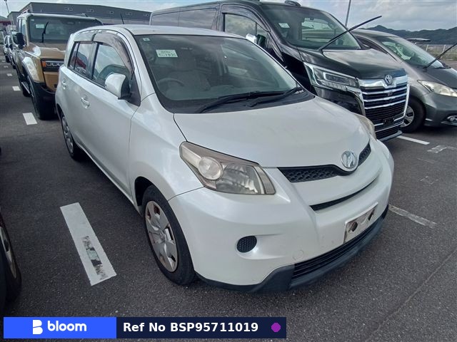 2009 Toyota IST