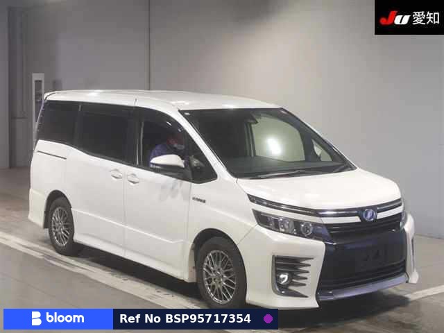 2016 Toyota Voxy