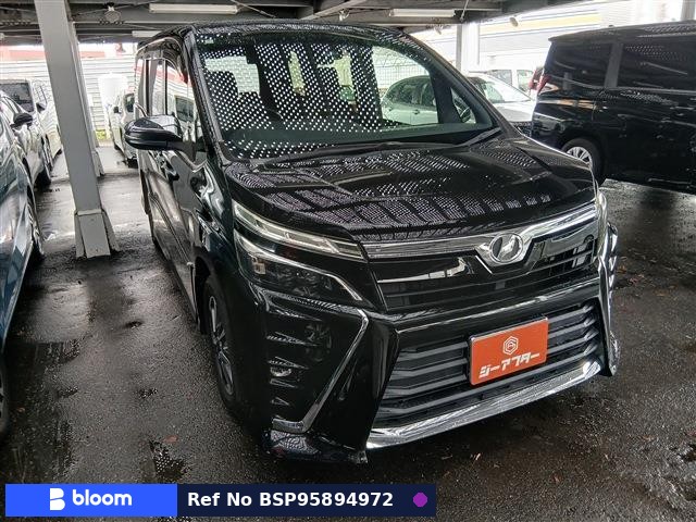 2018 Toyota Voxy