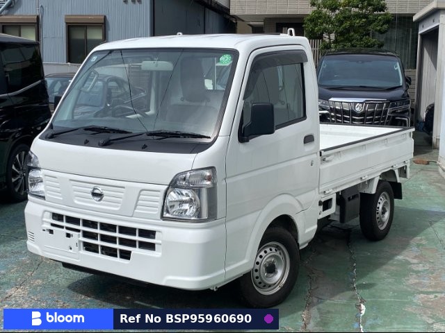 2022 Nissan NT100CLIPPER