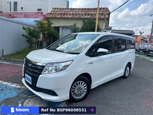 2016 Toyota Noah