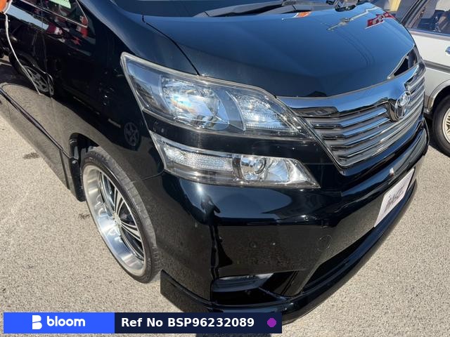 2010 Toyota Vellfire