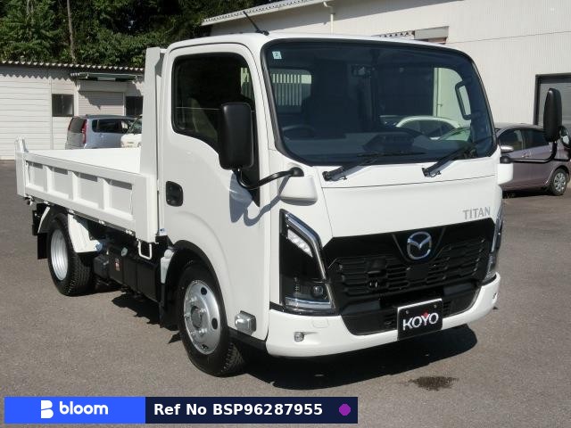 2025 Mazda Titan