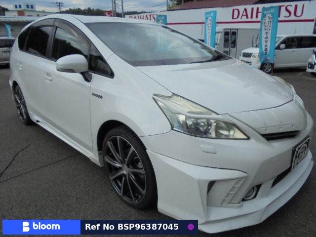 2011 Toyota Prius Alpha