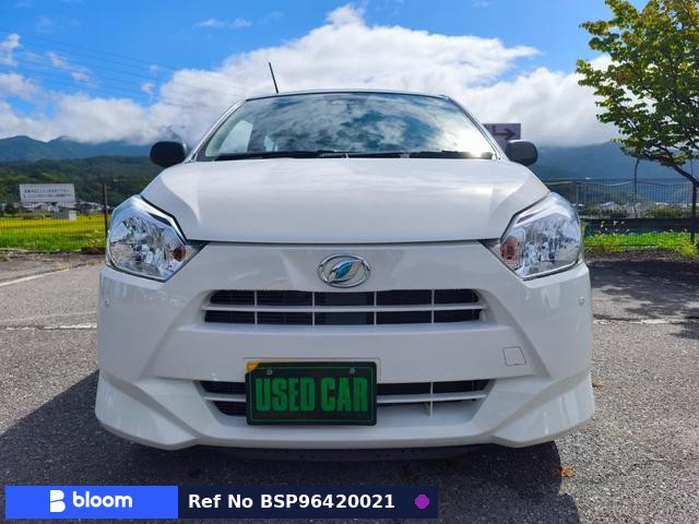 2019 Daihatsu Mira ES