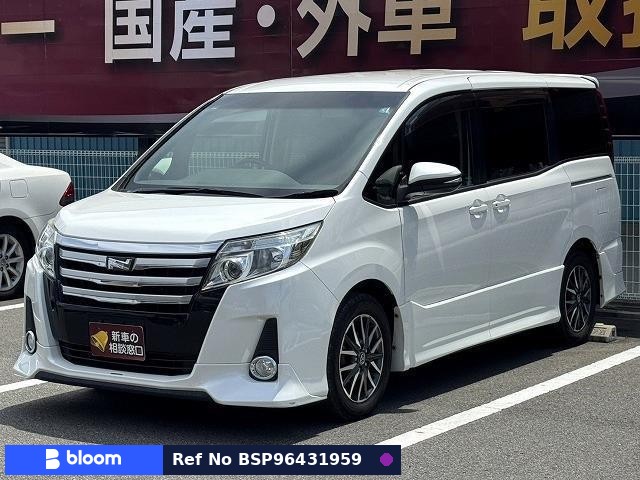 2015 Toyota Noah