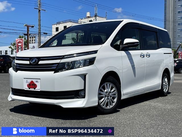 2014 Toyota Voxy