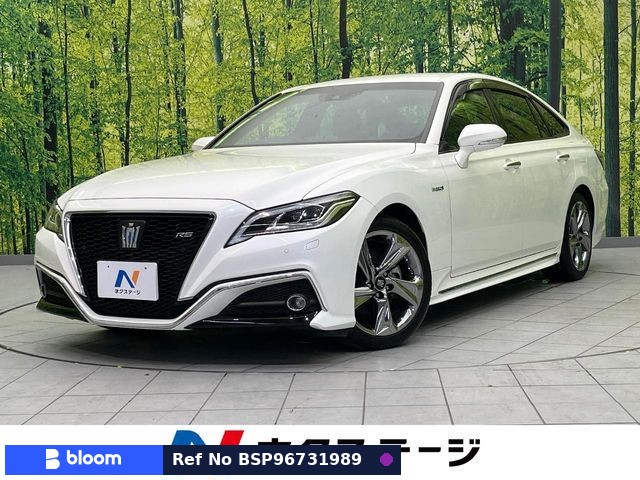 2019 Toyota Crown Hybrid