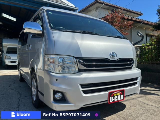2011 Toyota Hiace VAN