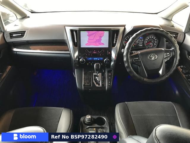 2017 Toyota Vellfire