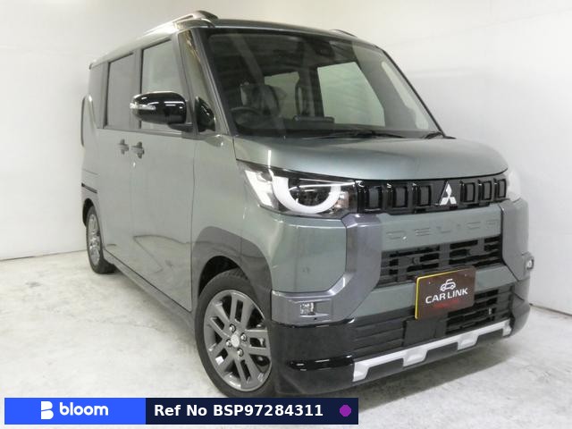 2024 Mitsubishi Delica Mini