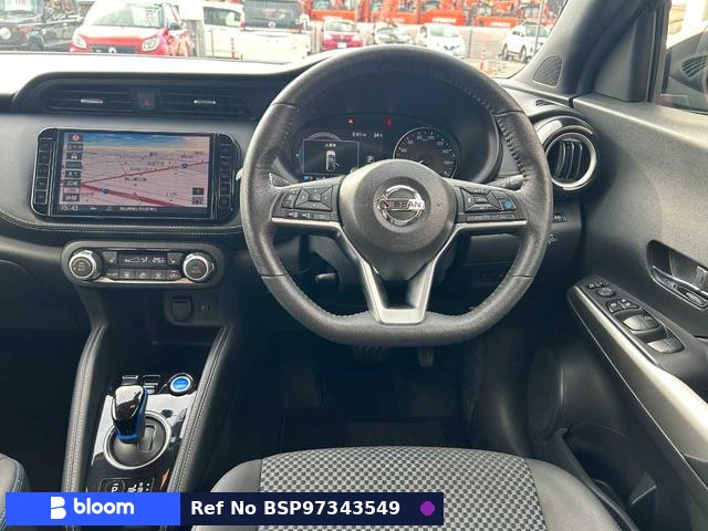 2020 Nissan Kicks