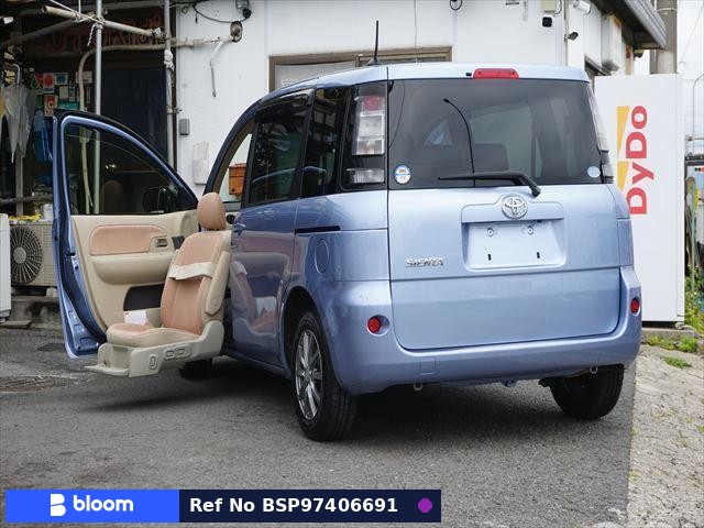 2015 Toyota Sienta