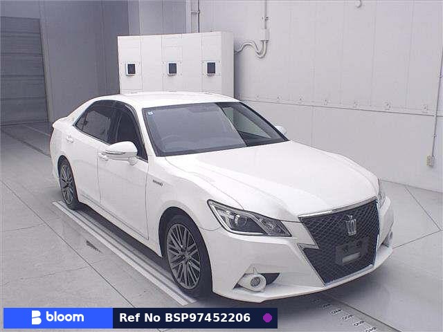 2013 Toyota Crown