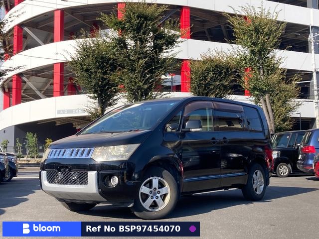 2012 Mitsubishi Delica D5