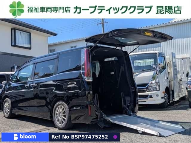 2019 Toyota Esquire