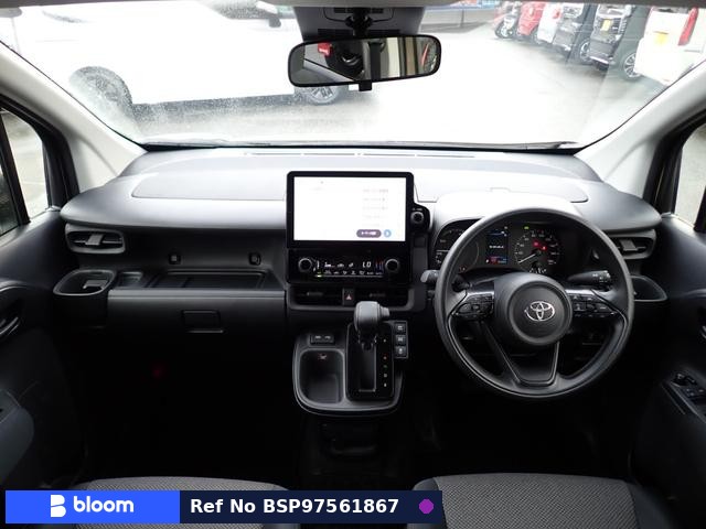 2024 Toyota Sienta