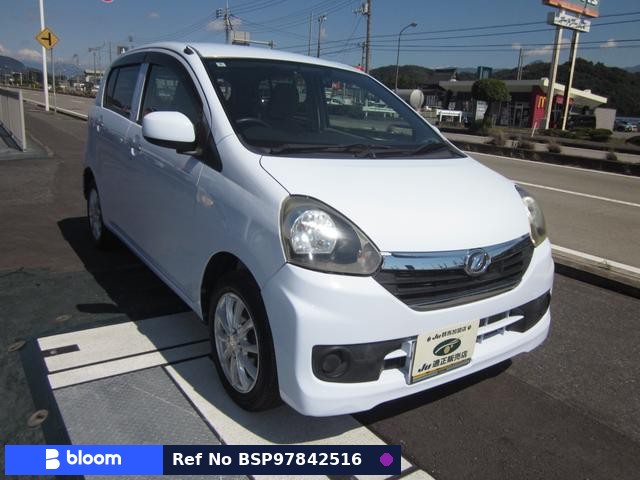 2014 Daihatsu Mira ES