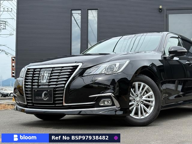 2017 Toyota Crown